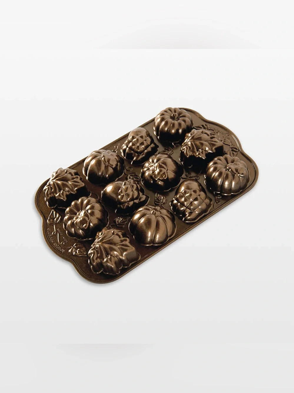 Nordic Ware Autumn Delights Cakelet Pan pumpkin 🍂🍁